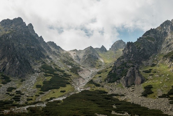 Tatry: Turyści utknęli na zamkniętym szlaku