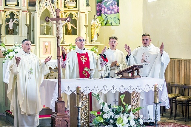 Mszy św. przewodniczył bp Janusz Ostrowski.