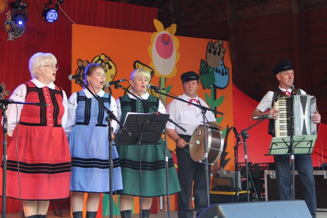 Ludowy festiwal w Iłży