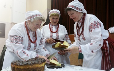 Obrzęd wesela zaprezentowany  w ramach odbywającego się w Czeremsze XXIII Festiwalu Wielu Kultur i Narodów „Z wiejskiego podwórza”.  
22.07.2018 Czeremcha