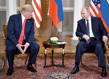Okładka nowego wydania magazynu „Time” – przenikające się twarze Trumpa i Putina – to jednoznaczny komentarz do szczytu obu przywódców w Helsinkach.