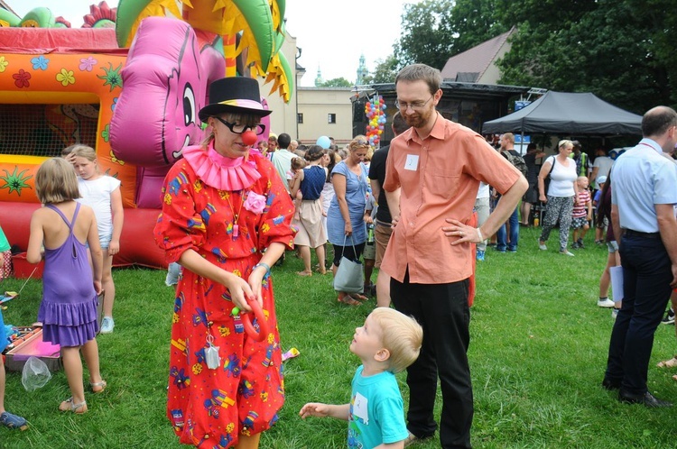 Piknik rodzinny pod Oknem Papieskim Cz. 2