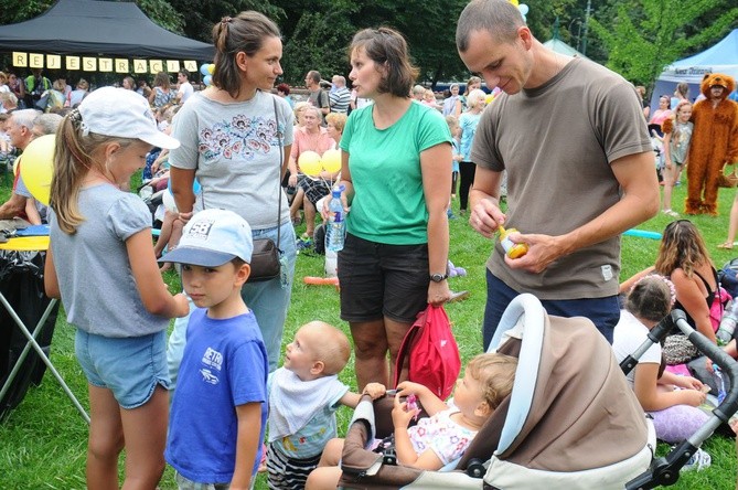 Piknik rodzinny pod Oknem Papieskim Cz. 2