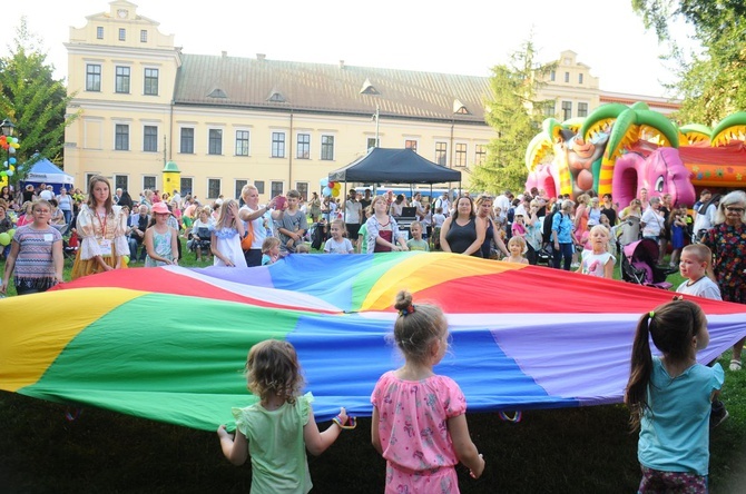 Piknik rodzinny pod Oknem Papieskim Cz. 2