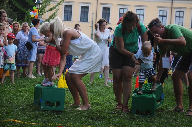 Piknik rodzinny pod Oknem Papieskim Cz. 2