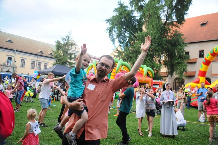 Piknik rodzinny pod Oknem Papieskim Cz. 2