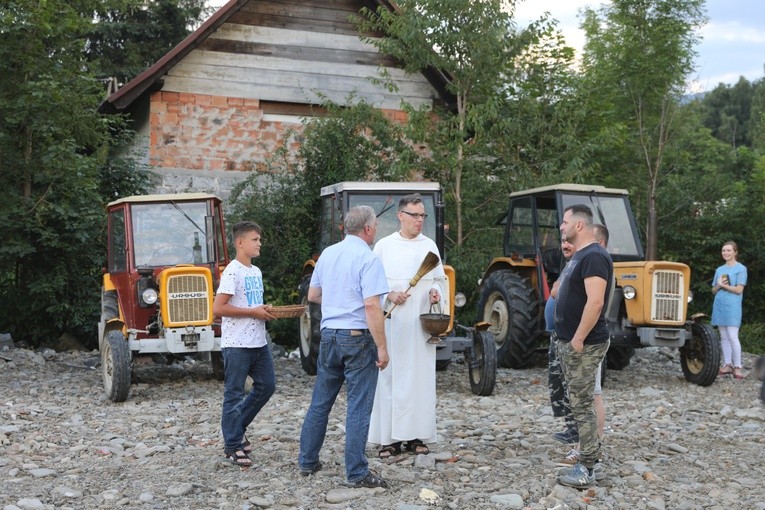 Błogsławieństwo aut i pojazdów rolniczych w Korbielowie - 2018