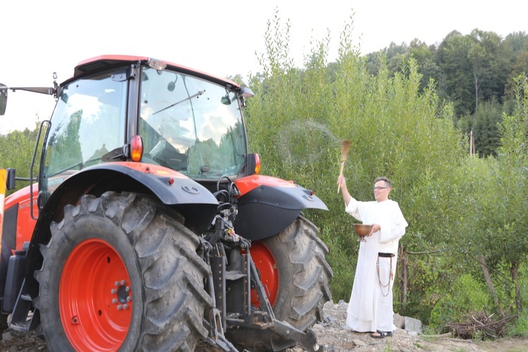 Błogsławieństwo aut i pojazdów rolniczych w Korbielowie - 2018