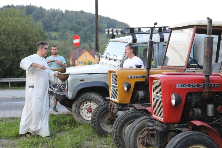 Błogsławieństwo aut i pojazdów rolniczych w Korbielowie - 2018