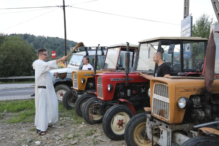 Błogsławieństwo aut i pojazdów rolniczych w Korbielowie - 2018