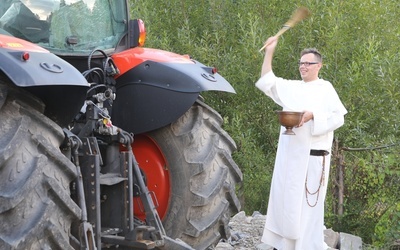 Błogsławieństwo aut i pojazdów rolniczych w Korbielowie - 2018