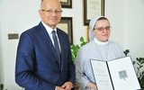 S. Karolina Anna Kołodziejczyk odznaczona medalem 700-lecia