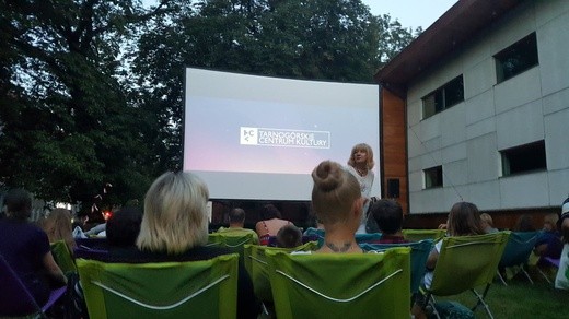 Letnie Kino Plenerowe w Tarnowskich Górach 
