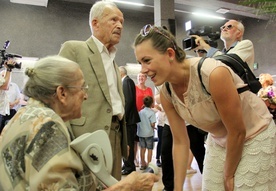 Rocznicę ślubu brylantowi jubilaci obchodzili w otoczeniu dzieci, wnuków i prawnuków
