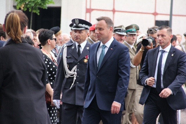 Prezydent odznaczył powstańców