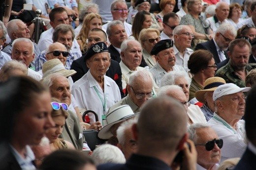 Prezydent odznaczył powstańców