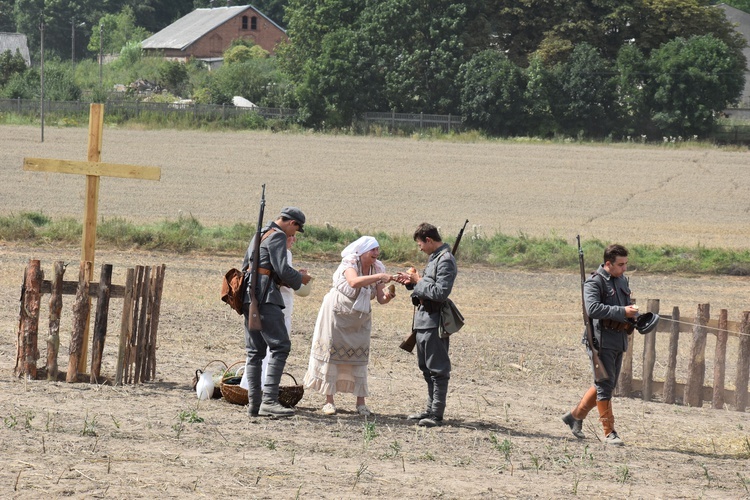 Piknik historyczny w Chojnowie