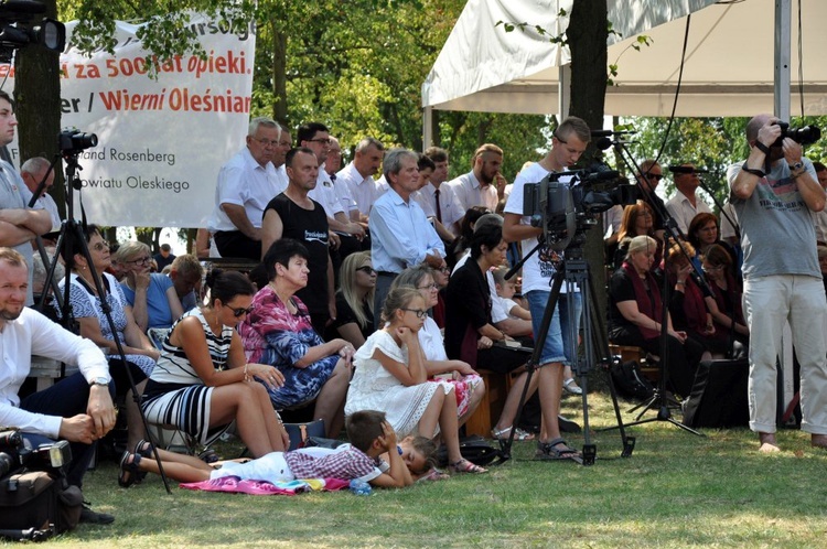 Prymas i biskupi w Oleśnie u św. Anny