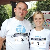 ▲	Lidia i Maciej Derbinowie – założyciele fundacji „Krzyż Dziecka” podczas 10. biesiady charytatywnej na rzecz fundacji.