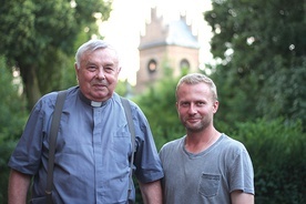 	– Potrzeba wiary i zaufania Bogu, a po ludzku odwagi i trochę szaleństwa, aby dokonać takich dzieł – mówią zgodnie ks. prał. Ireneusz Wrzesiński i Marcin Miechowski.