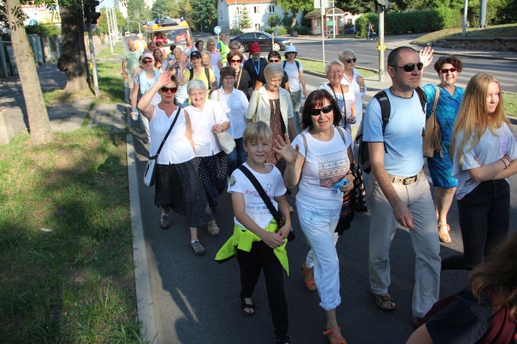 Pielgrzymi z Gorzowa wyruszyli na Jasną Górę