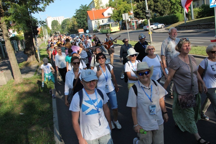 Pielgrzymi z Gorzowa wyruszyli na Jasną Górę