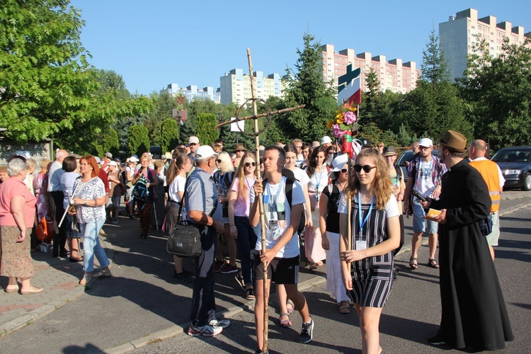 Pielgrzymi z Gorzowa wyruszyli na Jasną Górę