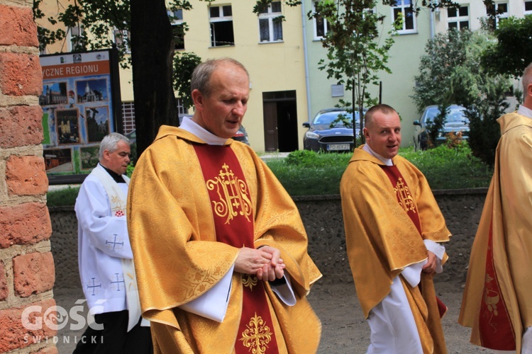 Instalacja nowego proboszcza w Ząbkowicach Śląskich