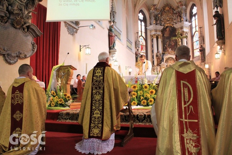 Instalacja nowego proboszcza w Ząbkowicach Śląskich