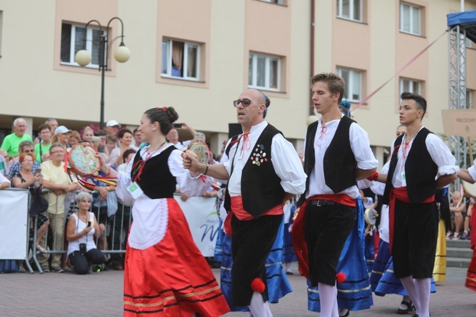 Korowód na rozpoczęcie 55. TKB w Wiśle -2018