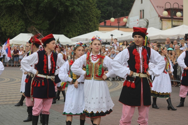 Korowód na rozpoczęcie 55. TKB w Wiśle -2018