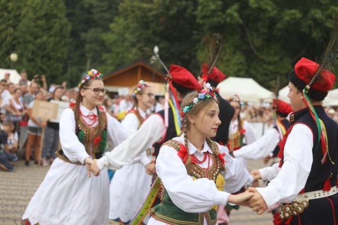 Korowód na rozpoczęcie 55. TKB w Wiśle -2018