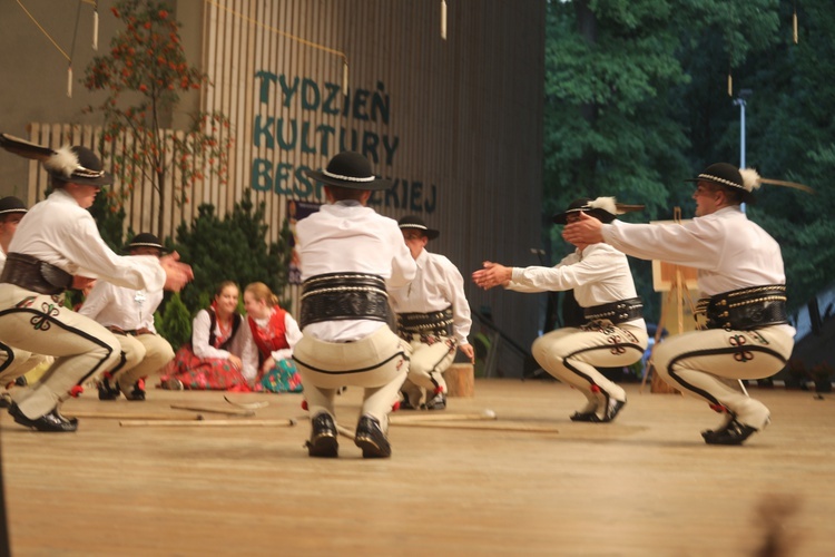 Koncert dudziarzy i gajdoszy na inauguracji 55. TKB w Żywcu - 2018