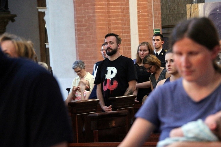 Wrocław uczcił pamięć o powstaniu warszawskim