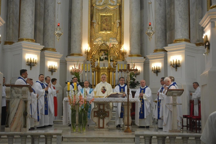 Bp Cisło przewodniczył Mszy św. rozesłania chełmskich pielgrzymów na Jasną Górę.