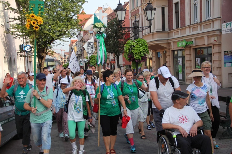 Ruszyła Piesza Pielgrzymka z Zielonej Góry na Jasną Górę