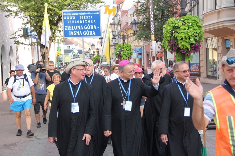 Ruszyła Piesza Pielgrzymka z Zielonej Góry na Jasną Górę