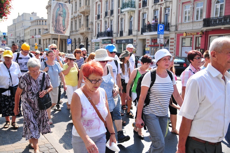 Lubelscy pielgrzymi już w drodze.