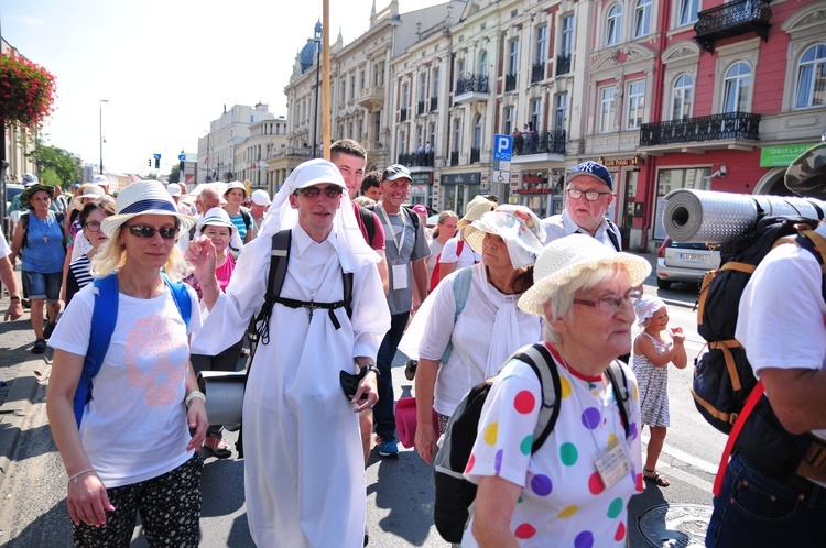 Lubelscy pielgrzymi już w drodze.