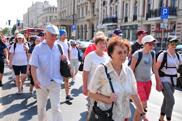 Lubelscy pielgrzymi już w drodze.