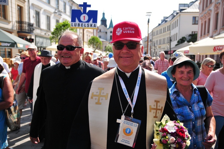 Lubelscy pielgrzymi już w drodze.