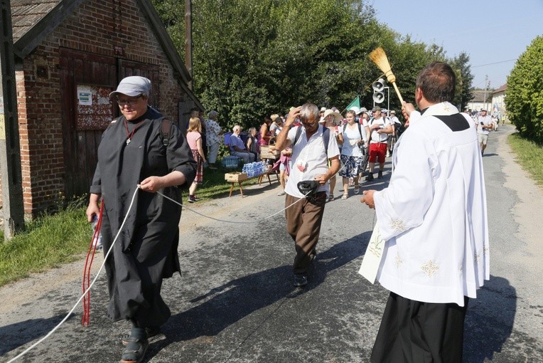 Droga do Przeworna i Apel Jasnogórski z modlitwą o powołania