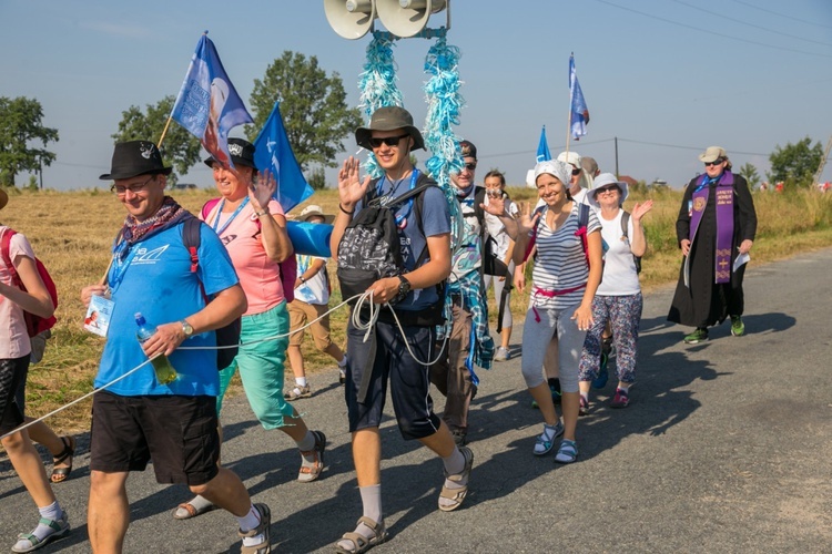 Droga do Przeworna i Apel Jasnogórski z modlitwą o powołania