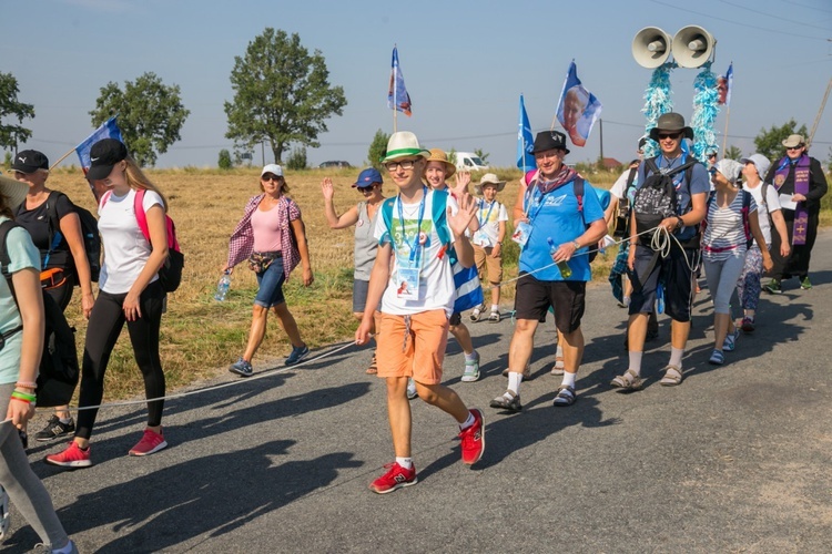 Droga do Przeworna i Apel Jasnogórski z modlitwą o powołania