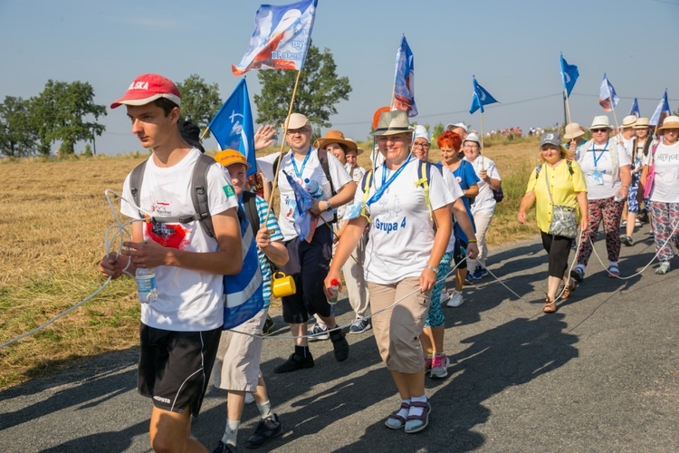 Droga do Przeworna i Apel Jasnogórski z modlitwą o powołania