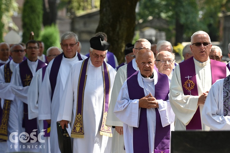 Pogrzeb ks. Stanisława Lechowskiego