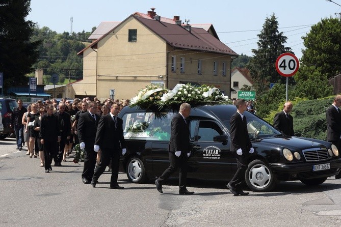 Pogrzeb Beaty i Kacpra z Wysokiej