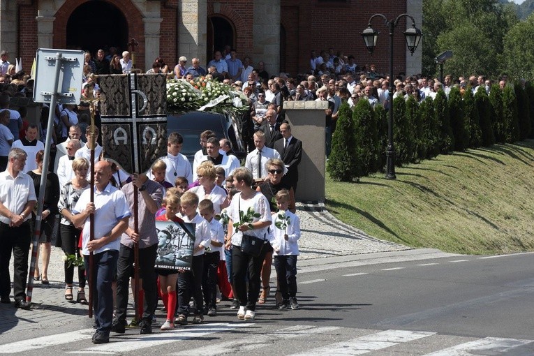 Pogrzeb Beaty i Kacpra z Wysokiej