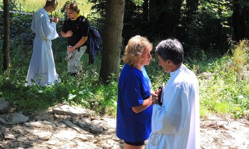 Przed Mszą św. każdy może skorzystać z okazji do sakramentu spowiedzi