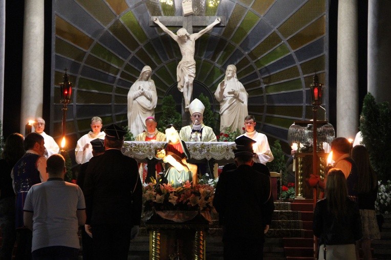 Prymicje bp. Mirosława Gucwy w Limanowej